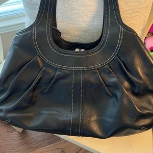 Excellent used condition-like new Coach leather black purse